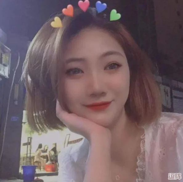 大学校花李雪妮中医养生,网友热议:她的养生秘诀真让人羡慕,想知道更多关于她的健康生活方式! 大学校花李雪妮中医养生,网友热议:她的养生秘诀真让人羡慕,想知道更多关于她的健康生活方式!