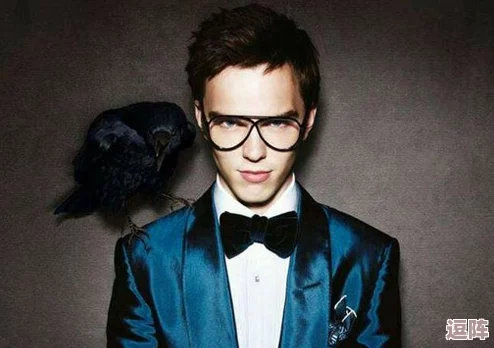 汤姆影院tom最新地域网名怎么取？我觉得可以结合自己的兴趣和所在地，创造一个独特的名字！