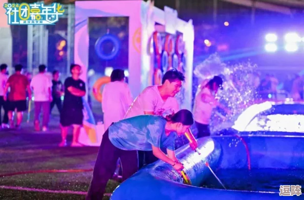 www色五月：畅享夏日激情，感受青春活力与浪漫邂逅的完美结合